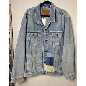NWT LEVI'S JEAN JACKET MENS PREMIUM TRUCKER DISTRESSED PATCHWORK DENIM BLUE